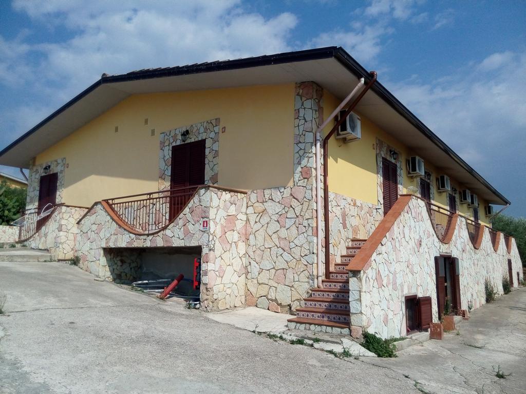 Agriturismo La Targa Buonfornello Δωμάτιο φωτογραφία